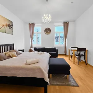  Apartament Three King-size Beds, Three Bedrooms